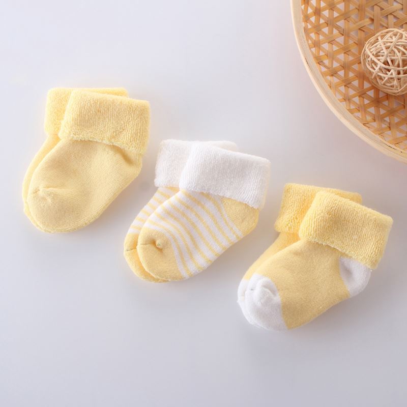 Ultra-Soft Baby Socks – Gentle Comfort for Your Little One’s Tiny Toes